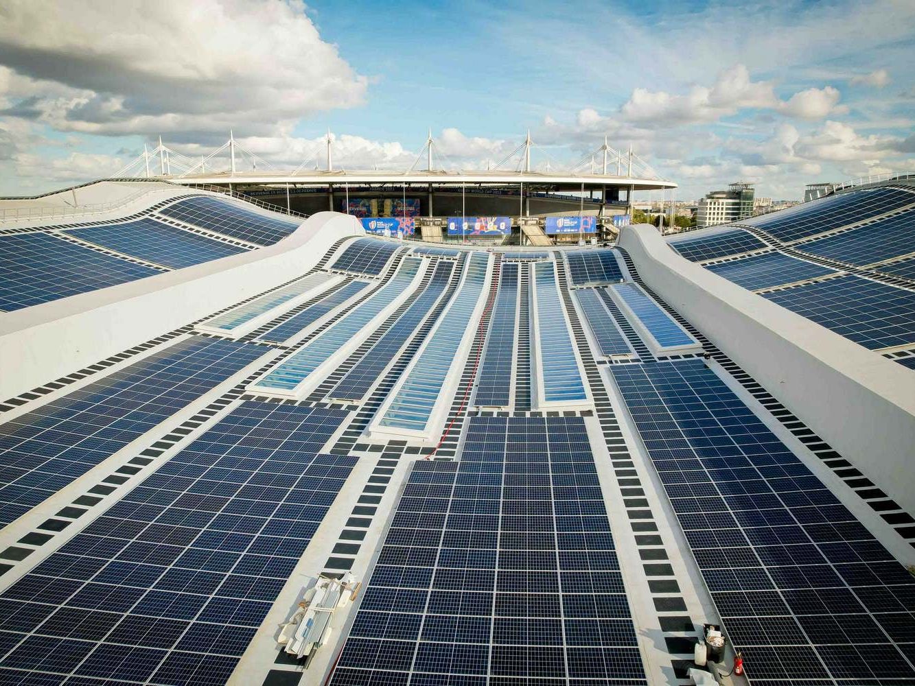 Die französische Dome Solar hat die deutsche Marke Mounting Systems übernommen. Die französische Dome Solar hat die deutsche Marke Mounting Systems übernommen.