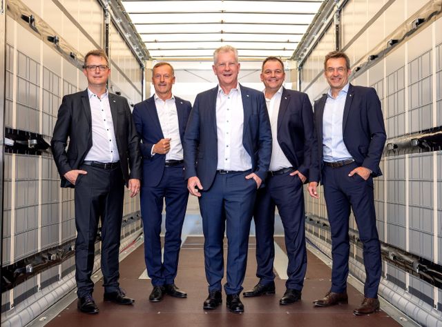 Schmitz Cargobull zeigt sich im Geschäftsjahr 2024/25 widerstandsfähig Schmitz Cargobull zeigt sich im Geschäftsjahr 2024/25 widerstandsfähig