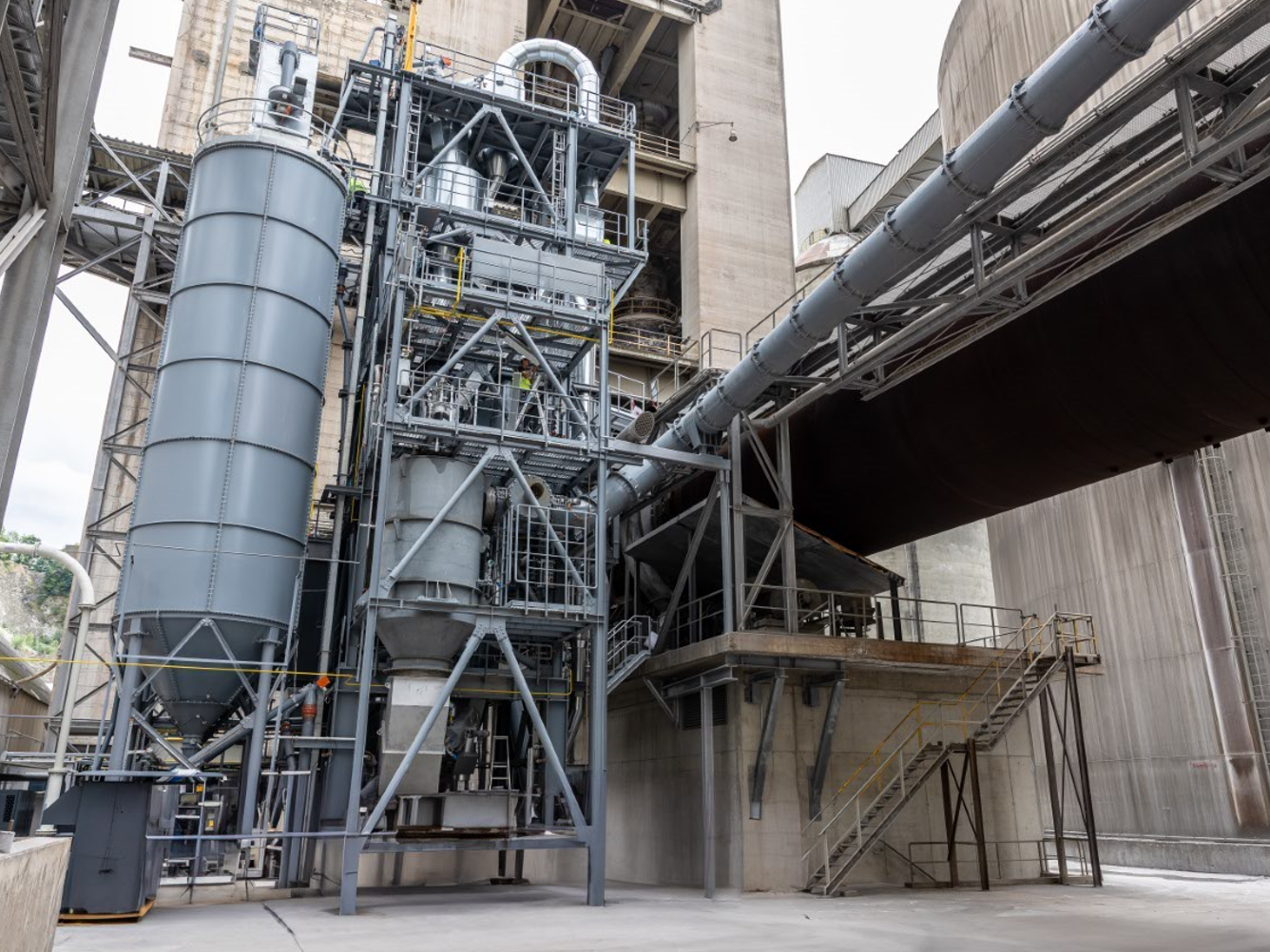Rohrdorfer startet Versuchsanlage für CO₂-reduzierte Zementproduktion mit getemperten Tonen Rohrdorfer startet Versuchsanlage für CO₂-reduzierte Zementproduktion mit getemperten Tonen