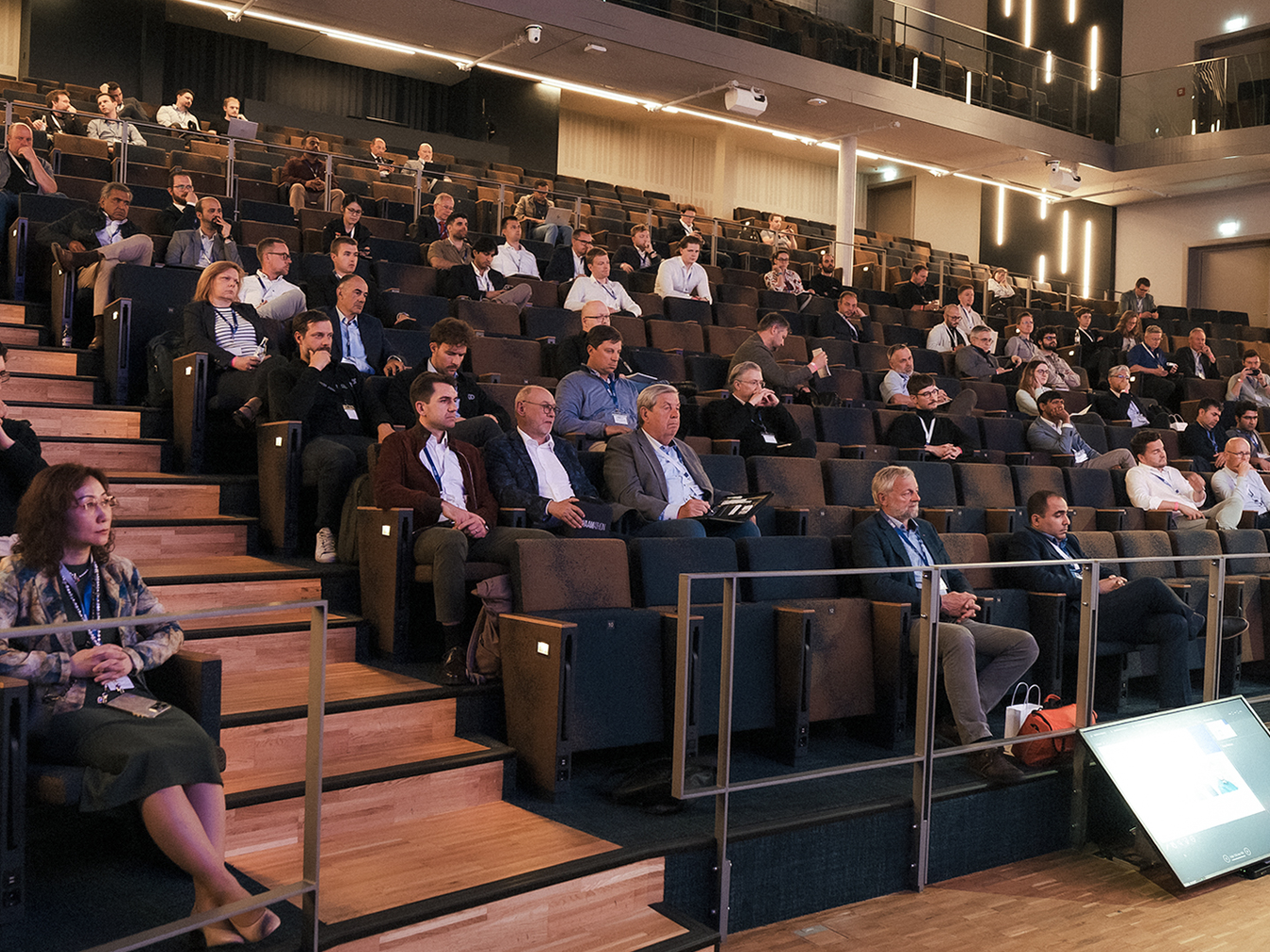 Beim Wire Arc Additive Manufacturing (WAAM) steht nicht mehr die technische Machbarkeit im Mittelpunkt. Auf dem dritten WAAMathon in Berlin diskutierten Experten vor allem über Qualifizierung, Standardisierung und die Integration in industrielle Produktionsprozesse. Beim Wire Arc Additive Manufacturing (WAAM) steht nicht mehr die technische Machbarkeit im Mittelpunkt. Auf dem dritten WAAMathon in Berlin diskutierten Experten vor allem über Qualifizierung, Standardisierung und die Integration in industrielle Produktionsprozesse.