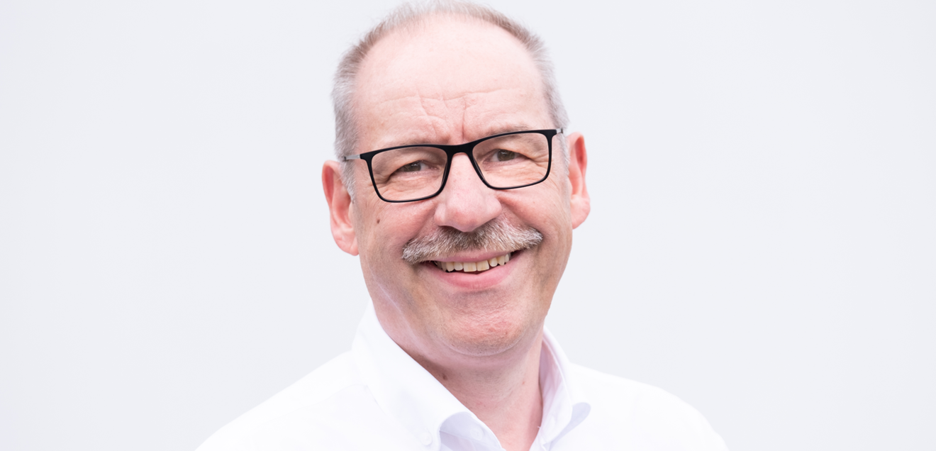Martin Christ liefert den dreißigtausendsten Gefriertrockner aus Dr. Frank Harms, Managing Director, Martin Christ Gefriertrocknungsanlagen GmbH