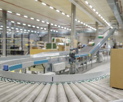 Intralogistikausbau für E-Commerce: Skypod-Roboter optimieren Logistik in Luterbach Intralogistikausbau für E-Commerce: Skypod-Roboter optimieren Logistik in Luterbach