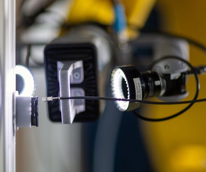 Micropsi: Real-time tracking instead of flying blind