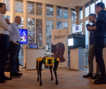 Spectaris Trendforum Robotics: Raus aus den Fabriken, rein in die Pflege Spectaris Trendforum Robotics: Raus aus den Fabriken, rein in die Pflege