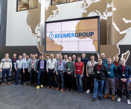 Beumer und Fraunhofer bündeln Kräfte: Beumer startet Robotik-Lab Beumer und Fraunhofer bündeln Kräfte: Beumer startet Robotik-Lab