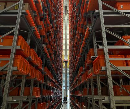 Hochautomatisiertes Fulfillment Center: TGW Logistics realisiert hochmodernes Lager in Shanghai