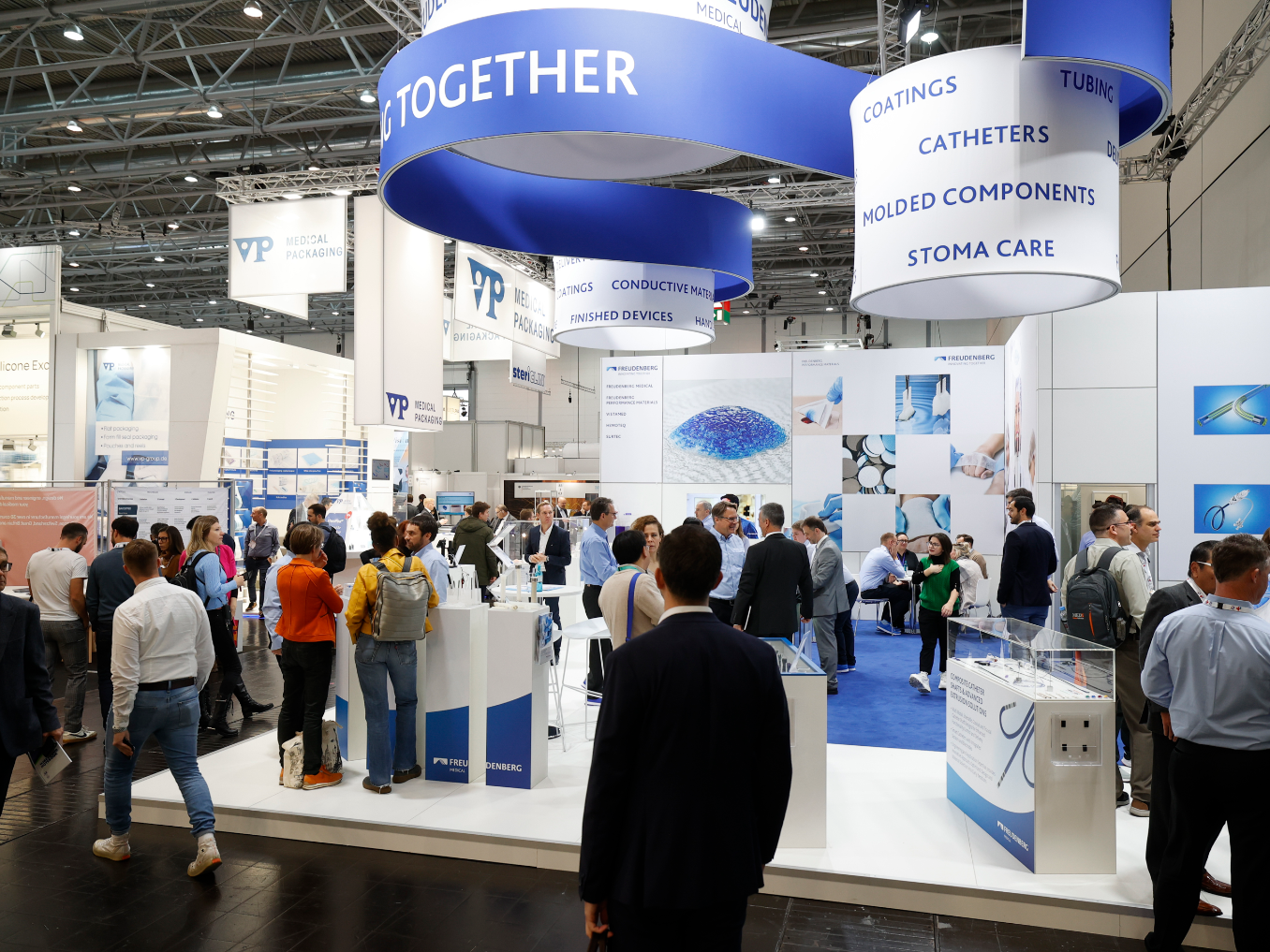 Fachpublikum auf der Messe Compamed Fachpublikum auf der Messe Compamed