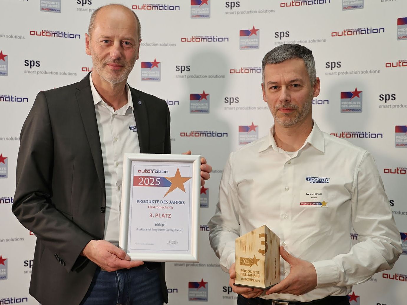 Elektromechanik – 3. Platz: Schlegel – Drucktaste mit integriertem Display ‚Flexitast‘ Elektromechanik – 3. Platz: Schlegel – Drucktaste mit integriertem Display ‚Flexitast‘