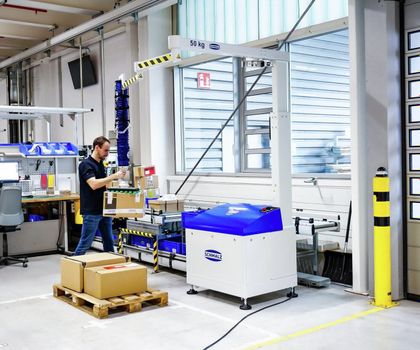 Schmalz auf der K 2025: Clever entlasten, smart automatisieren