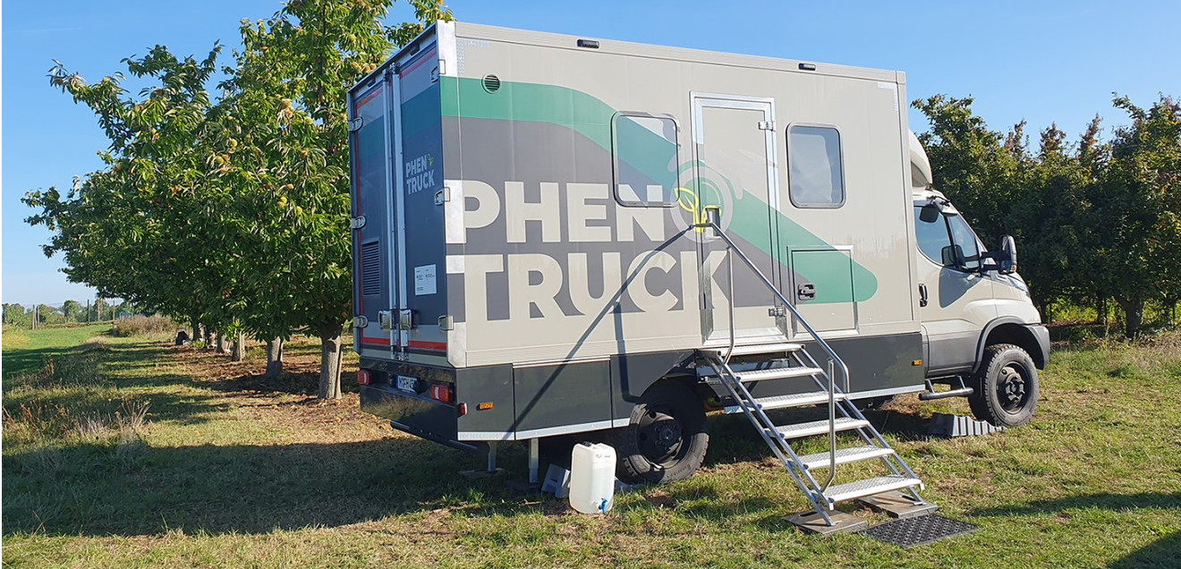 Veränderung der Landwirtschaft durch den Klimawandel: Wie ein rollendes Labor den Kampf gegen Quarantäneschaderreger neu organisiert Der PhenoTruck, ein mobiles Labor, hilft bei der schnellen und sicheren Identifizierung der Schadorganismen direkt vor Ort.