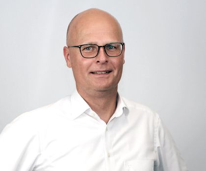 Interview mit Jörg Sokat: Sichere Lösungen für Kabelinstallationen Interview mit Jörg Sokat: Sichere Lösungen für Kabelinstallationen
