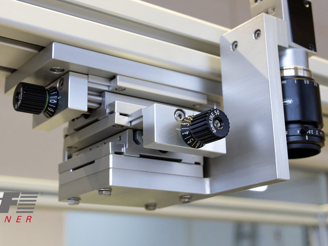 Safe and economical handling processes: Systematically simplified Safe and economical handling processes: Systematically simplified