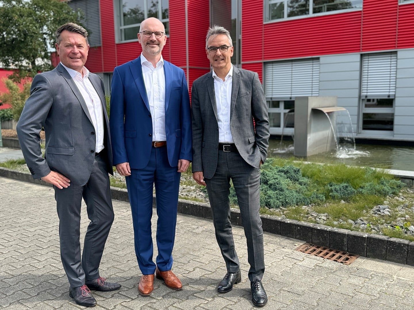 Verstärkung in der Geschäftsführung der emco Group