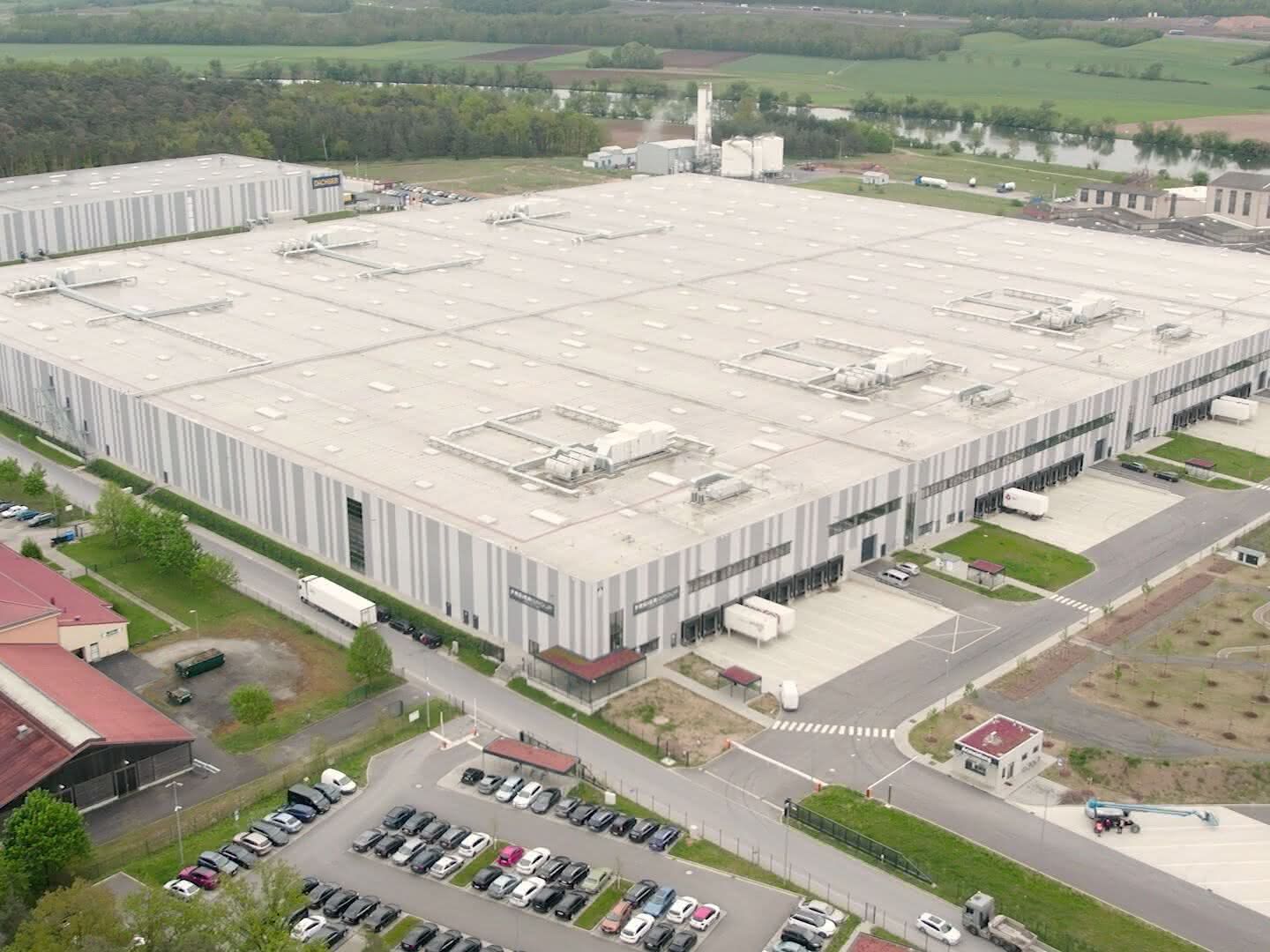 Logistik-Immobilien: Sitzt, passt, liefert: s.Oliver bündelt Fashion-Logistik Logistik-Immobilien: Sitzt, passt, liefert: s.Oliver bündelt Fashion-Logistik