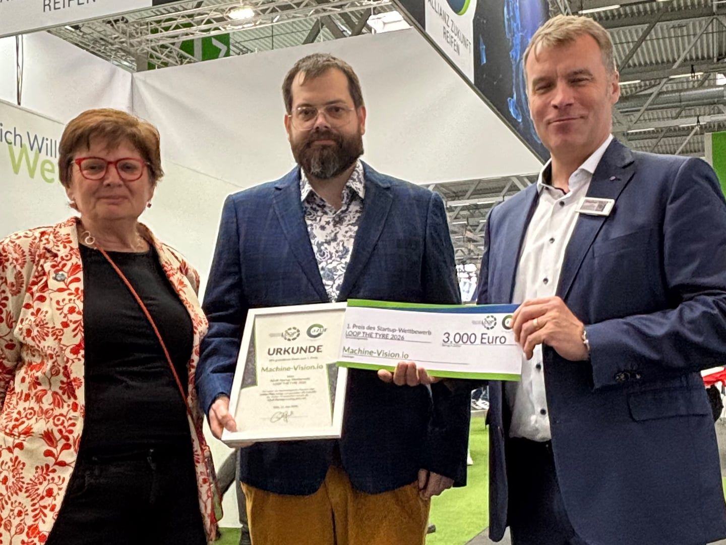 Loop the Tyre-Gewinner stärken das AZuR-Netzwerk