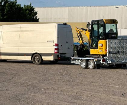 Fiber Connect beschafft neuen Cat-Lader ZL25 für Glasfaserausbau Fiber Connect beschafft neuen Cat-Lader ZL25 für Glasfaserausbau