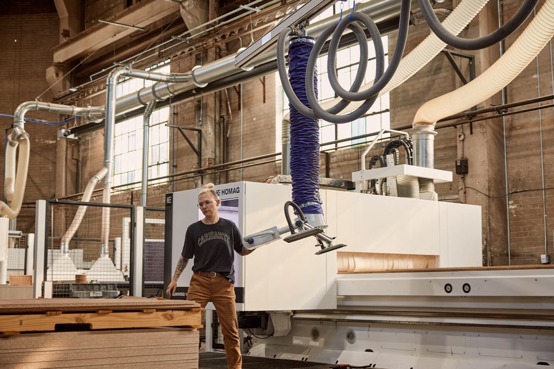 Carhartt mit innovativer Arbeitskleidung für Frauen Carhartt mit innovativer Arbeitskleidung für Frauen