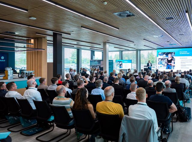 Branchenevent in Hohenems: Meusburger Konstrukteurstreffen zeigt Trends im Werkzeugbau