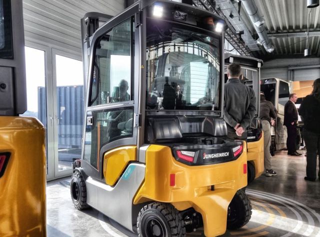 Jungheinrich entwickelt neue EFG-Serien: Nächste Generation von Elektro-Gegengewichtsstaplern