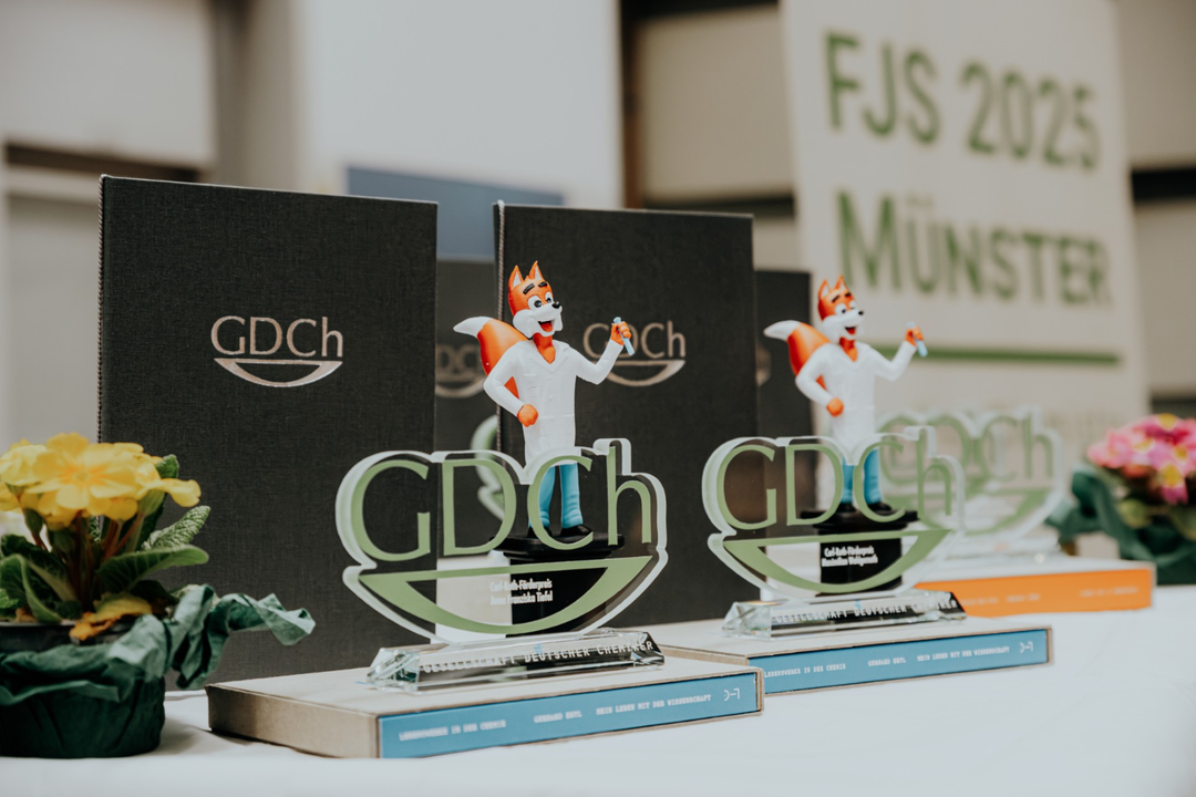 Carl Roth Förderpreis 2026: Bewerbungsphase gestartet. Carl Roth Förderpreis: Auszeichnung für Nachwuchsforschende der Chemie
