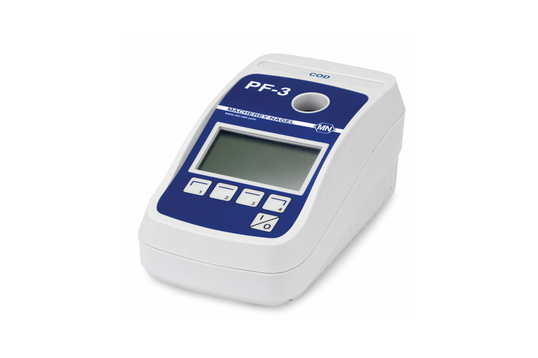 Photometer PF-3 COD von Macherey-Nagel, vertrieben durch Carl Roth Photometer PF-3 COD von Macherey-Nagel, vertrieben durch Carl Roth
