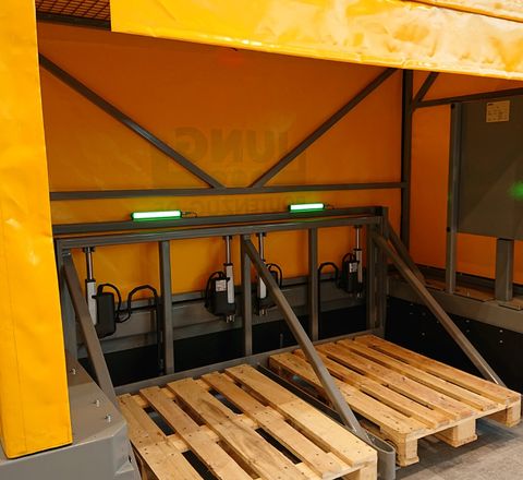 Logimat 2025: Heavy-duty transport solutions: On the road with two pallets