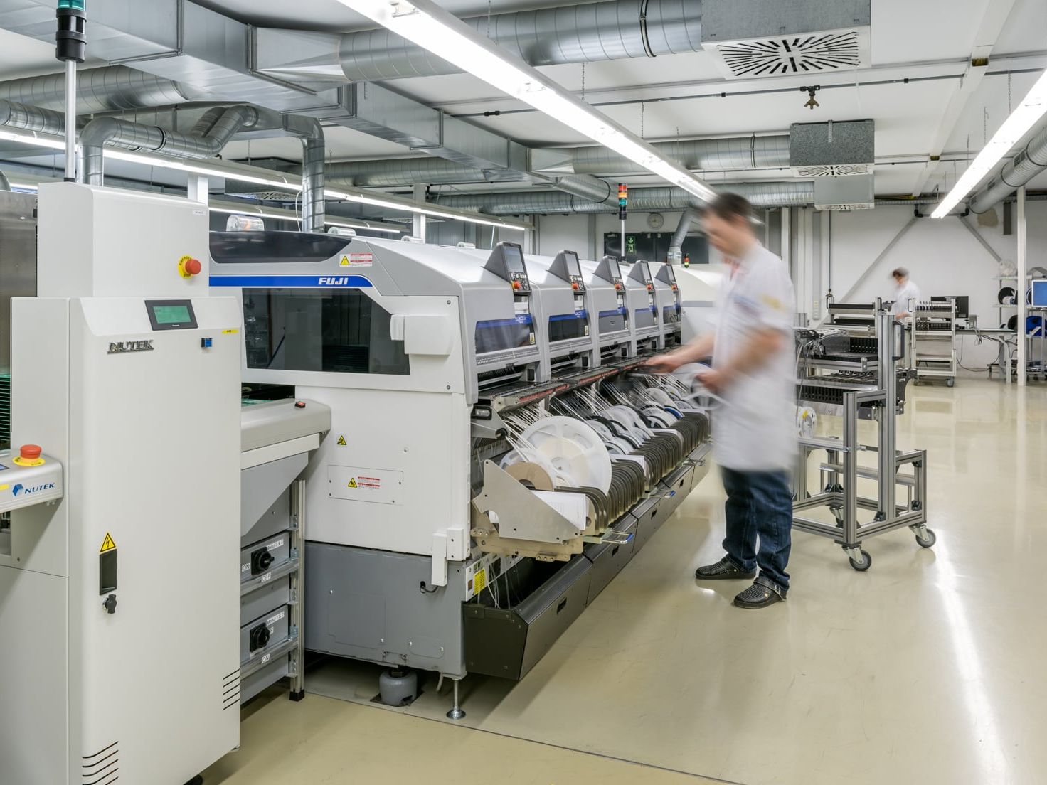 Acquisition: Lütze Group is acquired by Amphenol Corporation