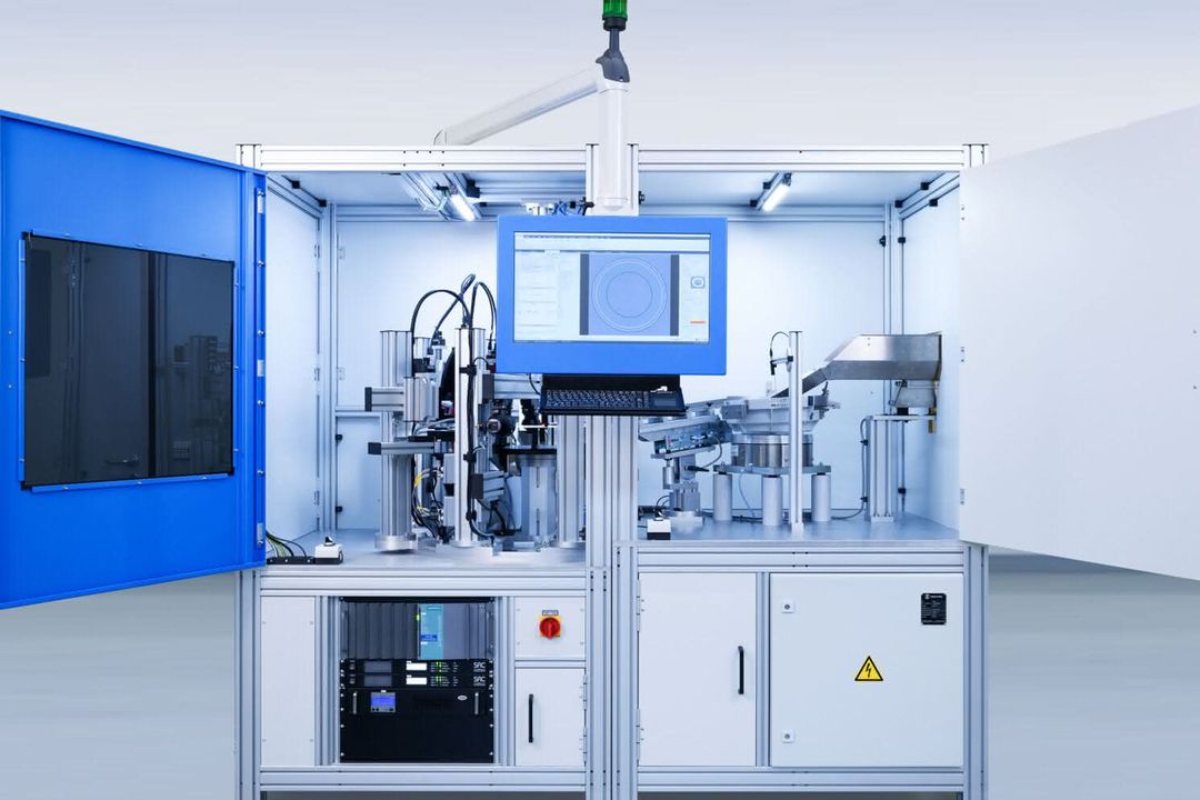 Control 2024: Qualitäts- und Prozesskontrolle: Optische Prüfanlage für Oberflächen Control 2024: Qualitäts- und Prozesskontrolle: Optische Prüfanlage für Oberflächen