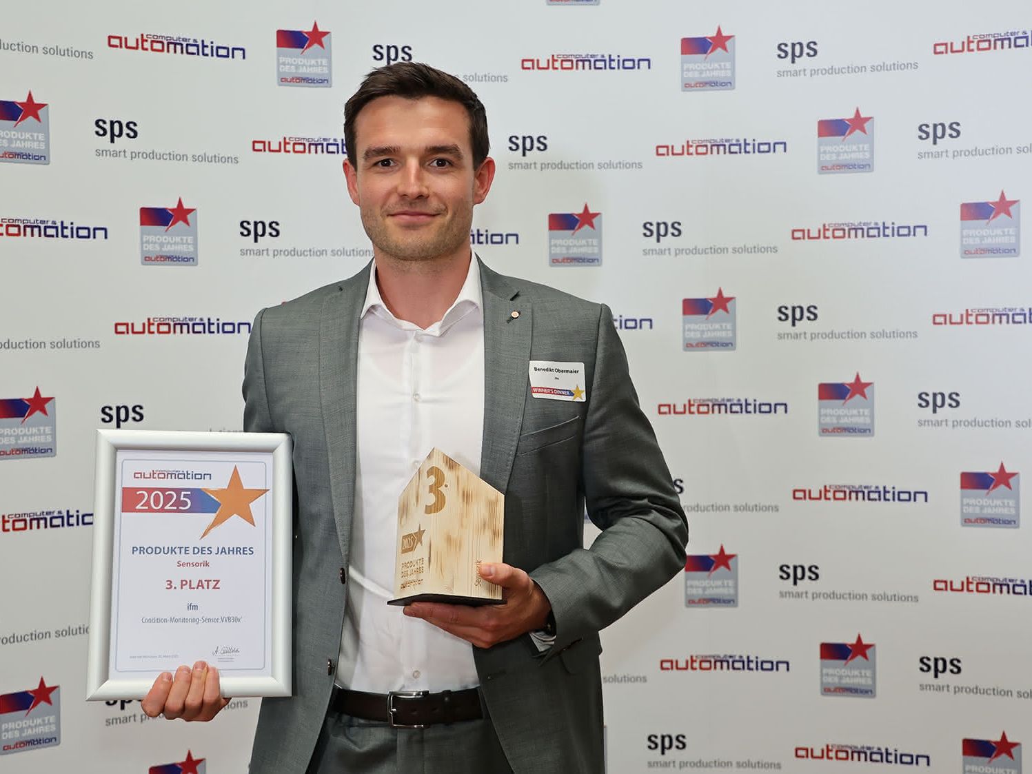 Sensorik – 3. Platz: ifm – Condition-Monitoring-Sensor ‚VVB30x‘ Sensorik – 3. Platz: ifm – Condition-Monitoring-Sensor ‚VVB30x‘
