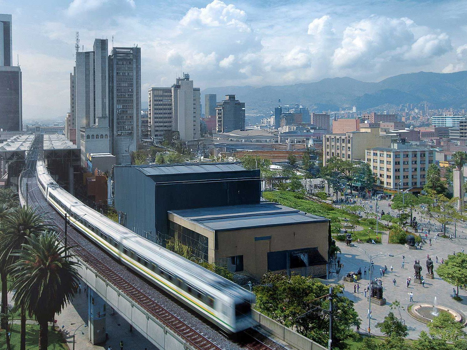 Siemens Sustainability Report 2025: DEGREES targets for climate protection, resource efficiency & social impact met Siemens Sustainability Report 2025 Symbolic image shows sustainable cityscape: DEGREES targets for climate protection, resource efficiency & social impact met