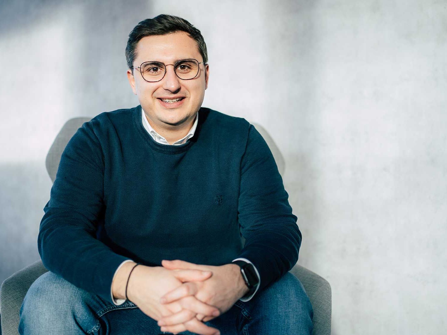Innovationsdynamik prallt auf industrielle Realität: Mehr PS in die Produktionshallen
