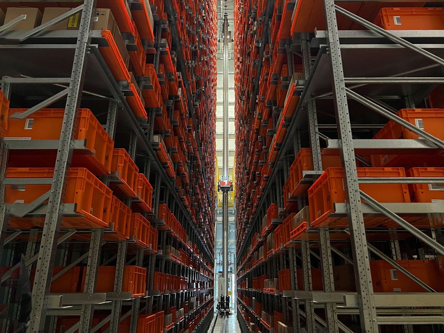 Hochautomatisiertes Fulfillment Center: TGW Logistics realisiert hochmodernes Lager in Shanghai Hochautomatisiertes Fulfillment Center: TGW Logistics realisiert hochmodernes Lager in Shanghai