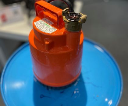 Minipumpe von Tsurumi auf der TiefbauLive