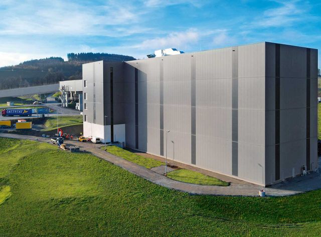 Unitechnik modernisiert Veltins: Neues Logistikleitsystem für Brauerei Unitechnik modernisiert Veltins: Neues Logistikleitsystem für Brauerei