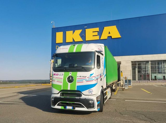 Daimler Truck: IKEA startet vollelektrisches Schwerlast-Logistikprojekt Daimler Truck: IKEA startet vollelektrisches Schwerlast-Logistikprojekt