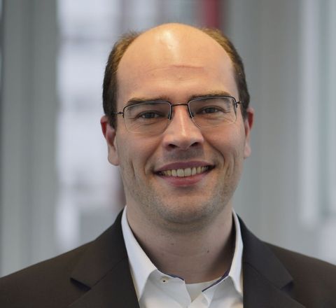 Der Autor: Moritz Chemnitz ist Senior Engineer beim Fraunhofer-Institut für Produktionsanlagen und Konstruktionstechnik IPK in Berlin. Der Autor: Moritz Chemnitz ist Senior Engineer beim Fraunhofer-Institut für Produktionsanlagen und Konstruktionstechnik IPK in Berlin.
