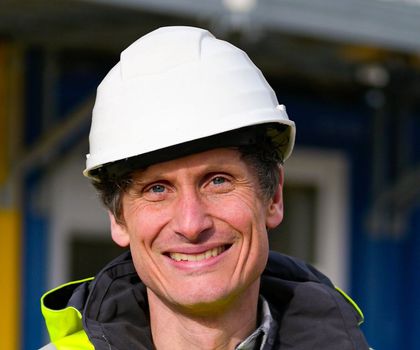Wie redest du eigentlich mit mir? Kommunikation auf der Baustelle Wie redest du eigentlich mit mir? Kommunikation auf der Baustelle