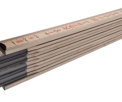 Zuverlässiges Messwerkzeug vor allem für Tischler, Schreiner und GaLaBauer / Elastische Holzlättchen, hochwertige Stahlfedern / Gut ablesbar dank großer Ziffern / Witterungsbeständige Lackierung Holz-Gliedermaßstab Type 507 N: Biegsam und langlebig