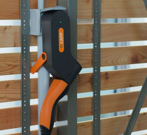 Lapp relies on Ultramid from BASF: Mobile charging of electric vehicles Lapp relies on Ultramid from BASF: Mobile charging of electric vehicles