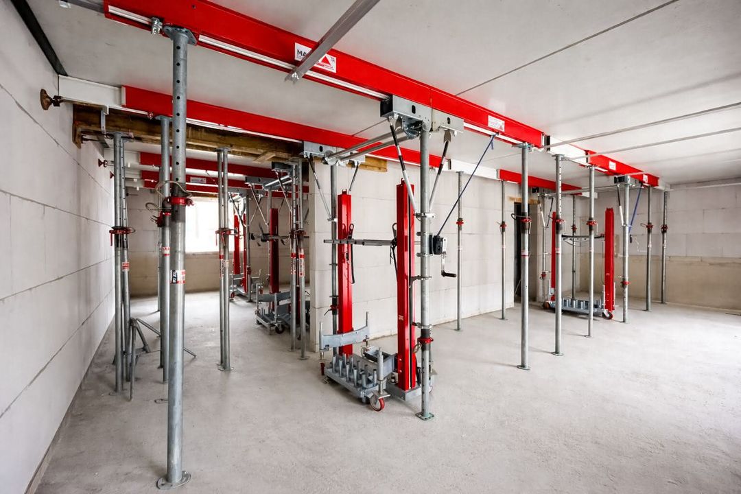 Baustelle Die beiden Produkte von Mayer Schaltechnik auf der Baustelle.