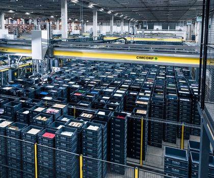 Intralogistik-Komponenten: Mehr Flexibilität bei Energieketten durch 3D-Druck