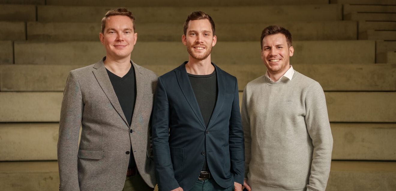 Labor der Zukunft: Wie UniteLabs die Biotech-Welt vernetzen will Robert Zechlin, Lukas Bromig und Julian Willand