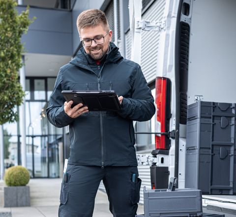 Schöffel Pro lanciert Arbeitshose "Meistermacher" Schöffel Pro lanciert Arbeitshose "Meistermacher"