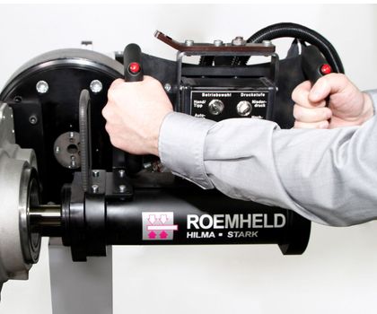 Montage- und Handhabungstechnik: Lösungen für Handarbeits-Montageplätze Montage- und Handhabungstechnik: Lösungen für Handarbeits-Montageplätze