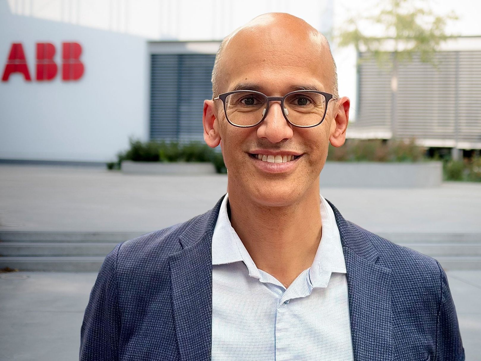 Führungswechsel: Ex-Mercedes-Manager Nandy wechselt zu ABB Robotics
