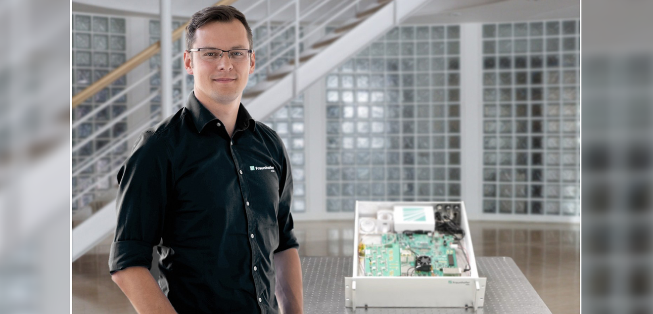 IT Security and Quantum Research: Fraunhofer IPMS Introduces the QRNG Q-Dice