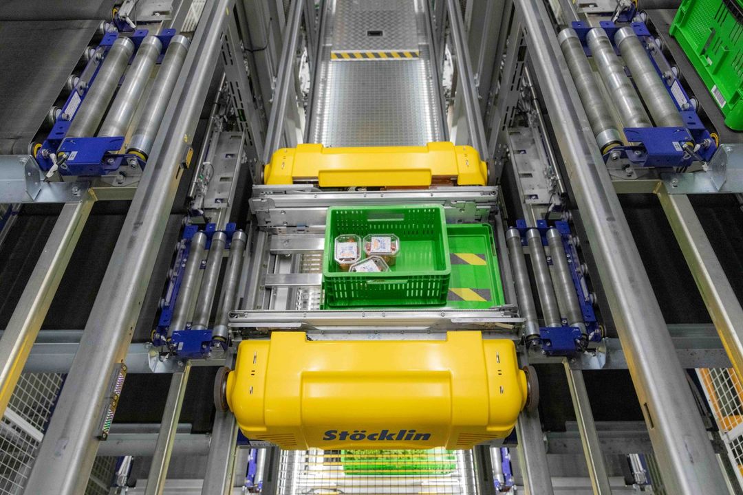 Nominiert als materialfluss Projekt des Jahres 2026: Stöcklin Logistik: Just-in-Time Gourmetlogistik Nominiert als materialfluss Projekt des Jahres 2026: Stöcklin Logistik: Just-in-Time Gourmetlogistik