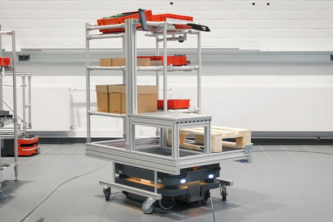 Lösungen aus dem Systembaukasten: Kleinteile transportieren mit Schwerkraft