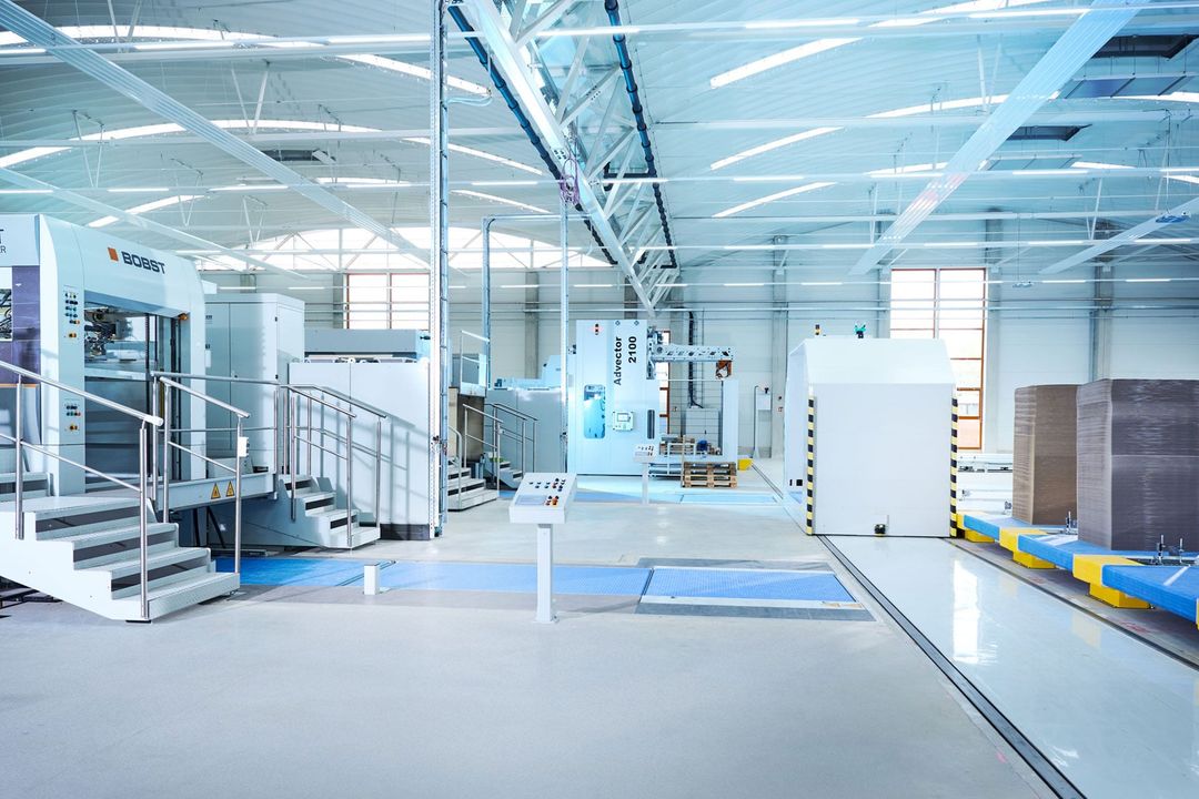Fokus Intralogistik: Der Materialfluss macht den Unterschied Fokus Intralogistik: Der Materialfluss macht den Unterschied