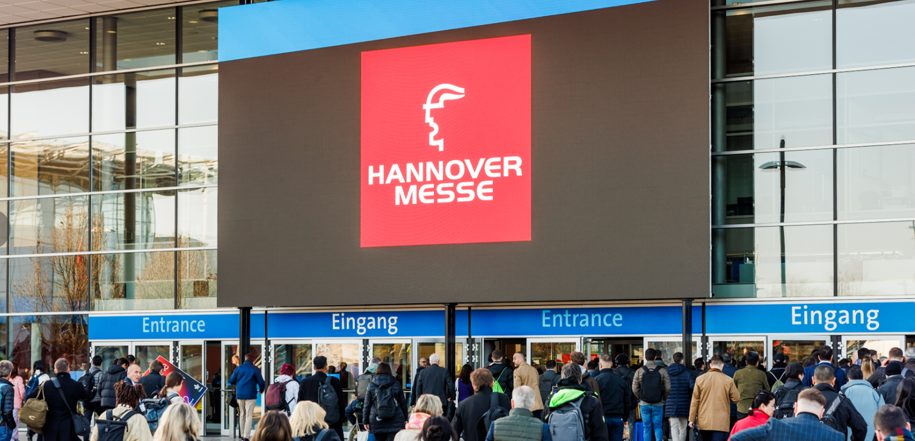 Hannover Messe 2026: VDMA shows market opportunities for drive and fluid technology in automation & defense Entrance to the Hannover Messe